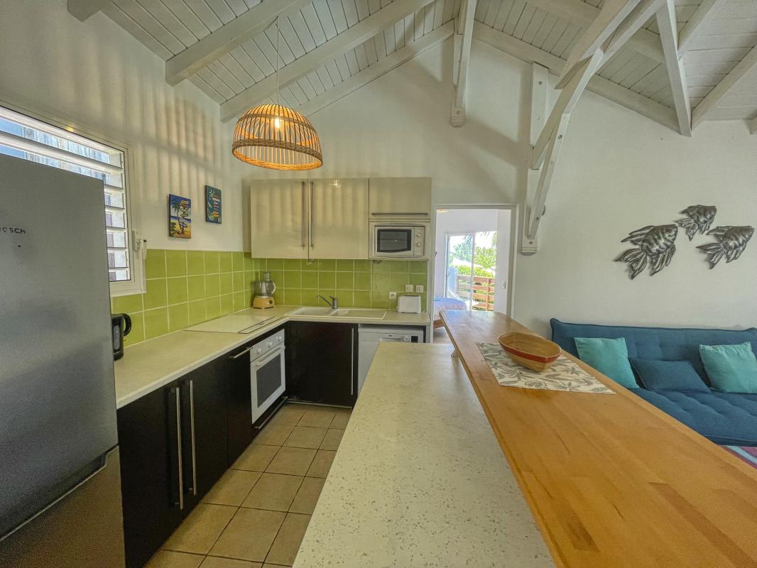 13.Location villa piscine Sainte Anne Guadeloupe_Cuisine